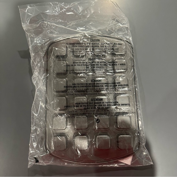 Pampered Chef Brownie Bite Pan - Picture 3 of 3